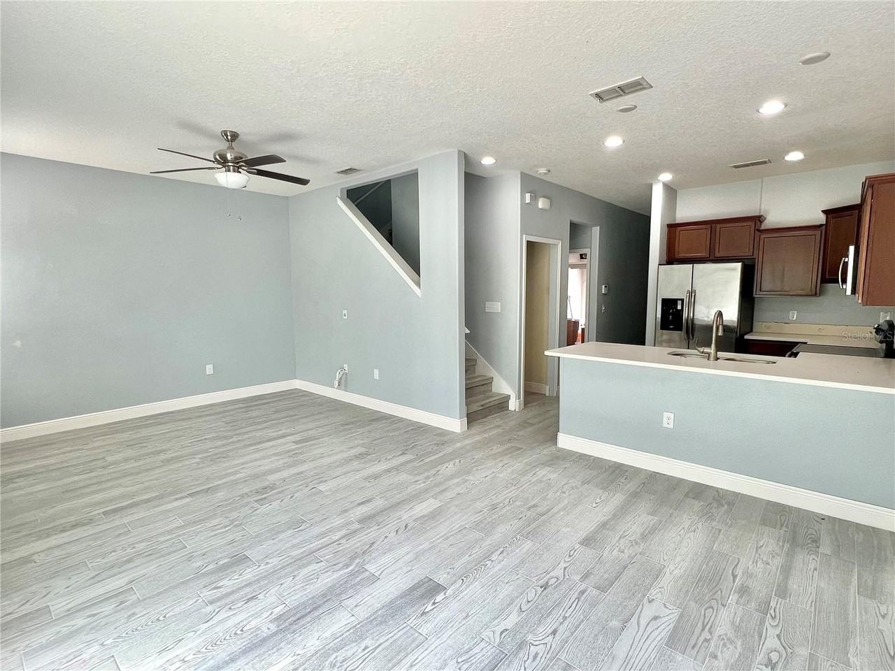 10644 Savannah Plantation Ct - Photo 2 of 8
