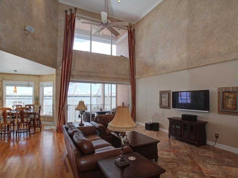 202 Sand Key Estates Dr - Photo 6 of 15