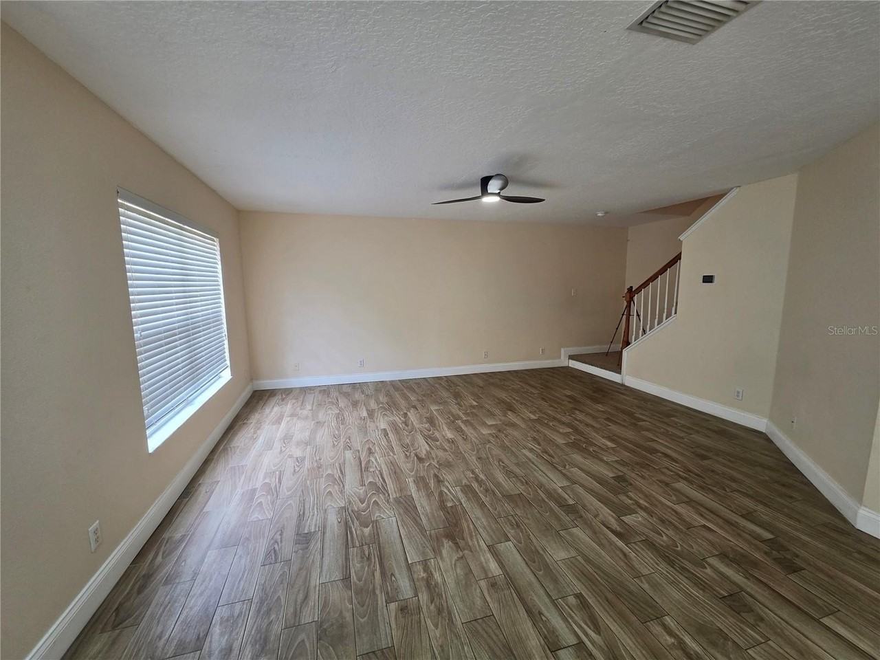 3429 Dragon View Ct - Photo 4 of 24
