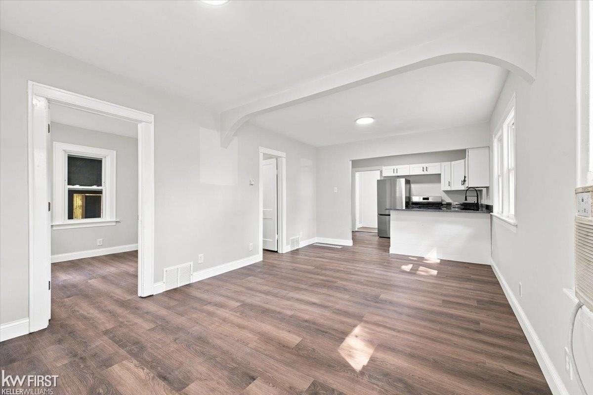 40 W Colgate Ave - Photo 6 of 27