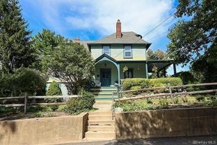 332 Franklin Ave #C - Photo 1 of 1