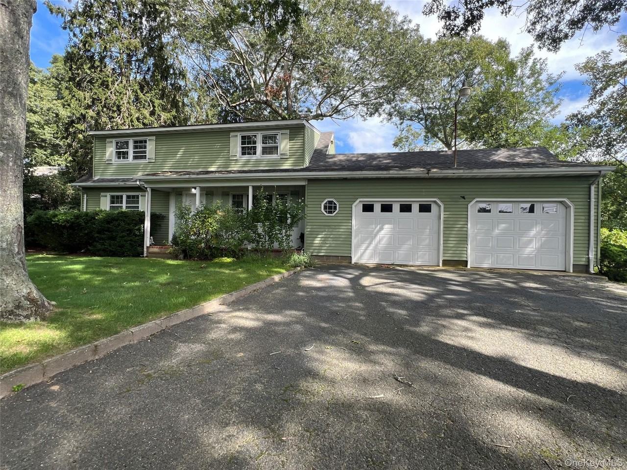 8 Daly Dr - Photo 2 of 38