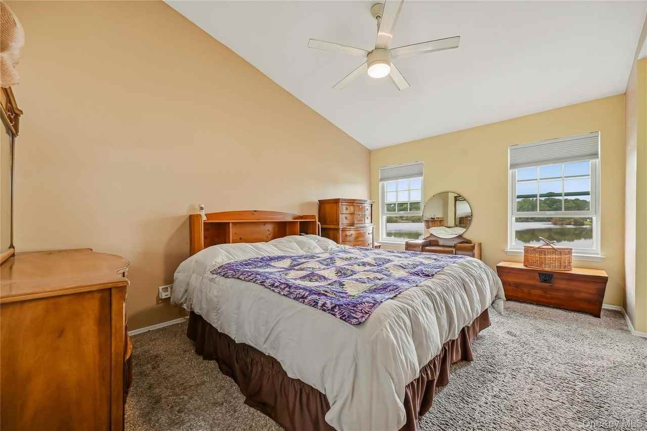 69 Kensington Way - Photo 4 of 15
