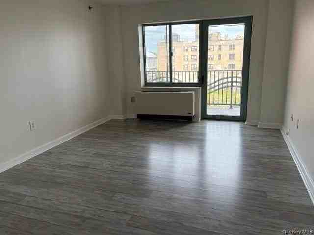 136 Beach 117th St #21 - Photo 4 of 13