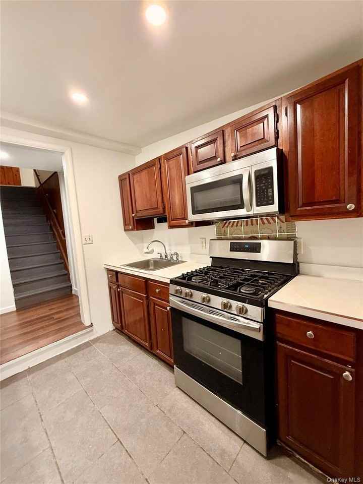 1213 Union Ave #B - Photo 2 of 14