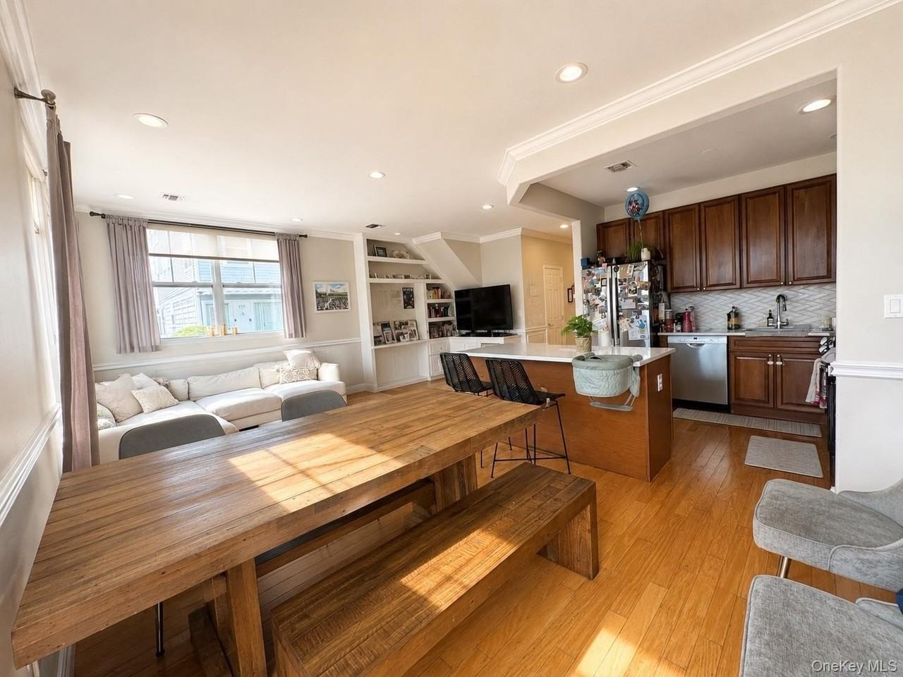 138 Beach 74th St #1 - Photo 5 of 22
