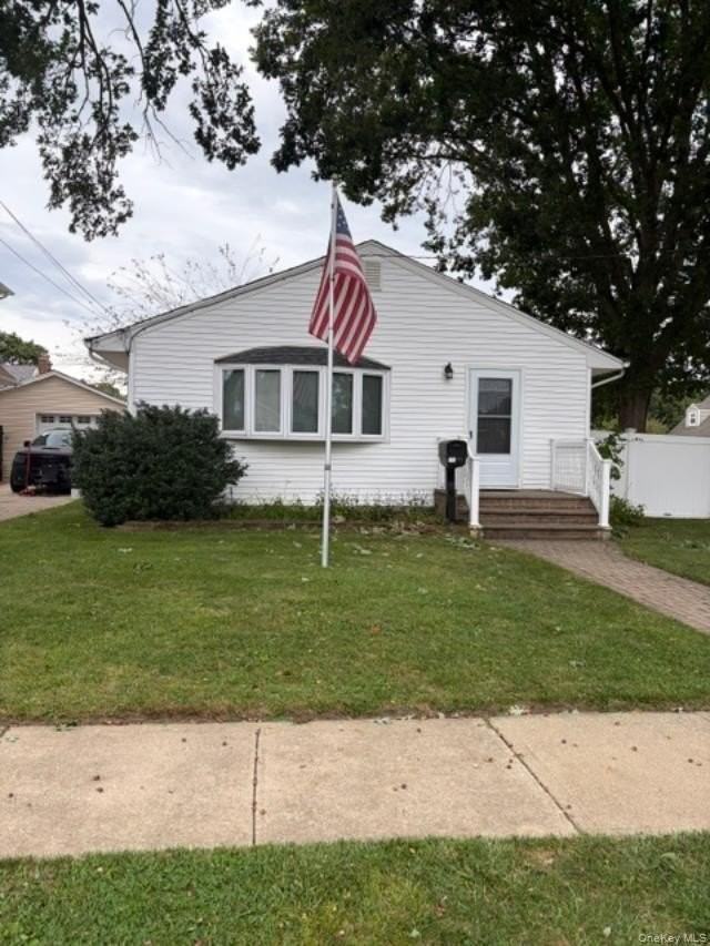 175 N Hickory St - Photo 2 of 17