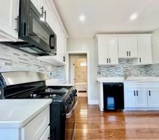 featured image of 119 Revere St #1