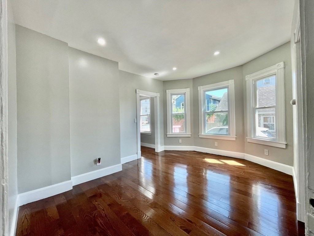 119 Revere St #1 - Photo 7 of 18