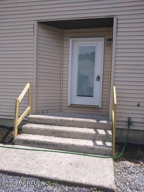 38 Winged Foot Ln