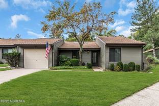 11 Auburn Ct - Photo 1 of 1