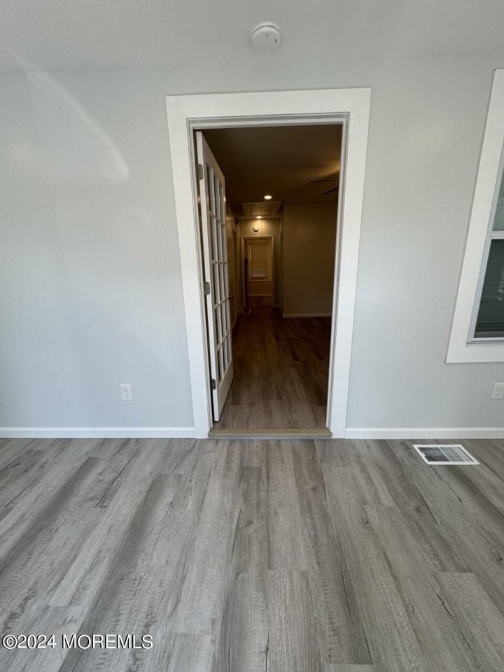 47 Waterview Way - Photo 3 of 18