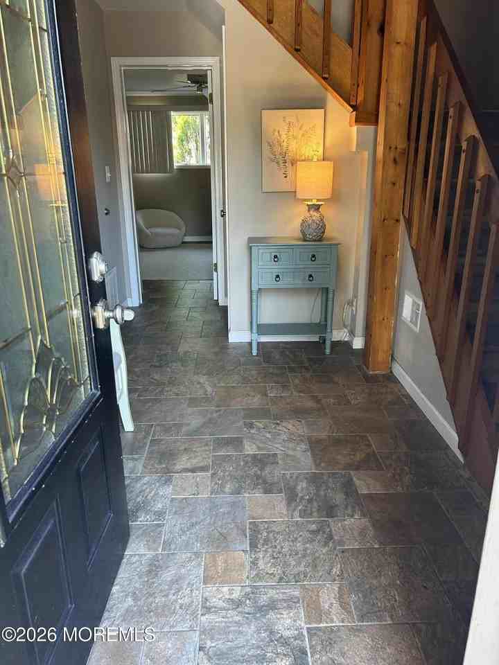 14 Devon Ct - Photo 2 of 15