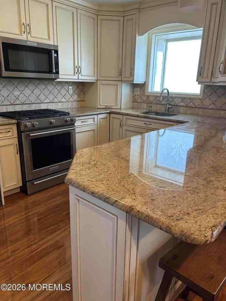 14 Devon Ct - Photo 5 of 15