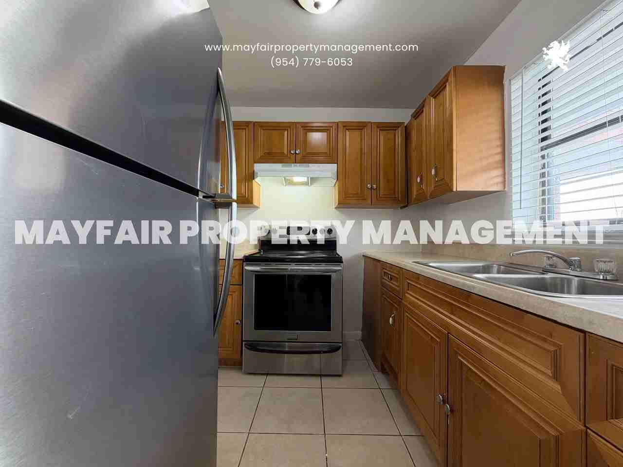 928 S Federal Hwy #22 - Photo 5 of 21