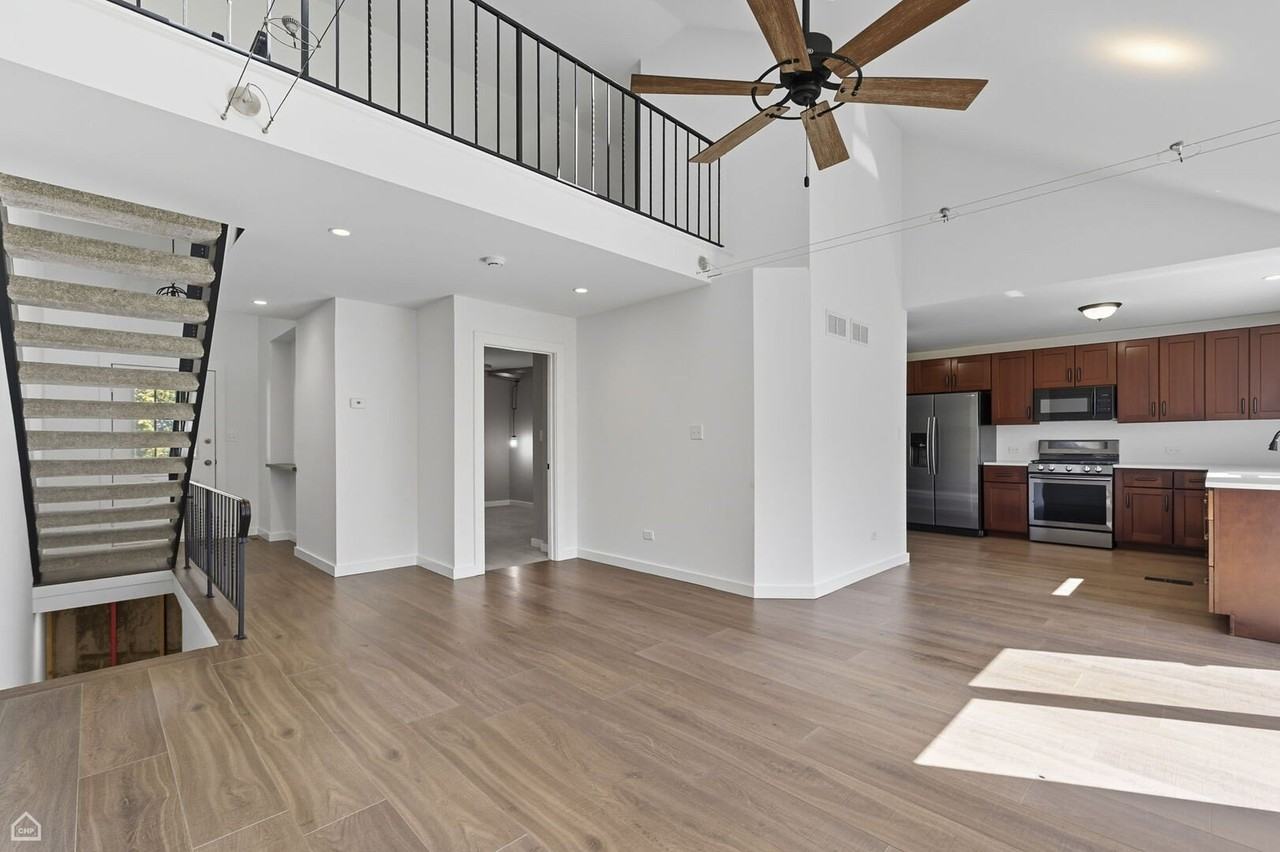 243 W Denton Ave - Photo 4 of 16