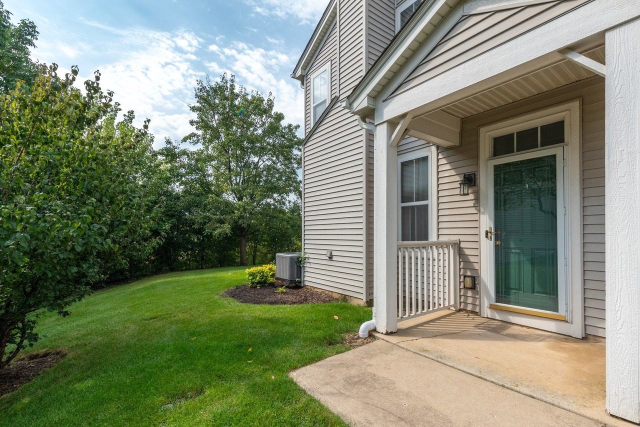1239 Spaulding Rd #C - Photo 3 of 28