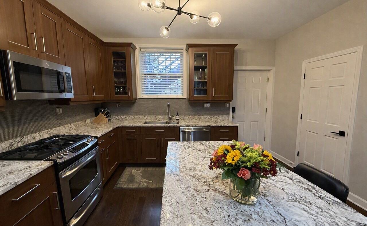 1635 W Beach Ave #1 - Photo 6 of 18