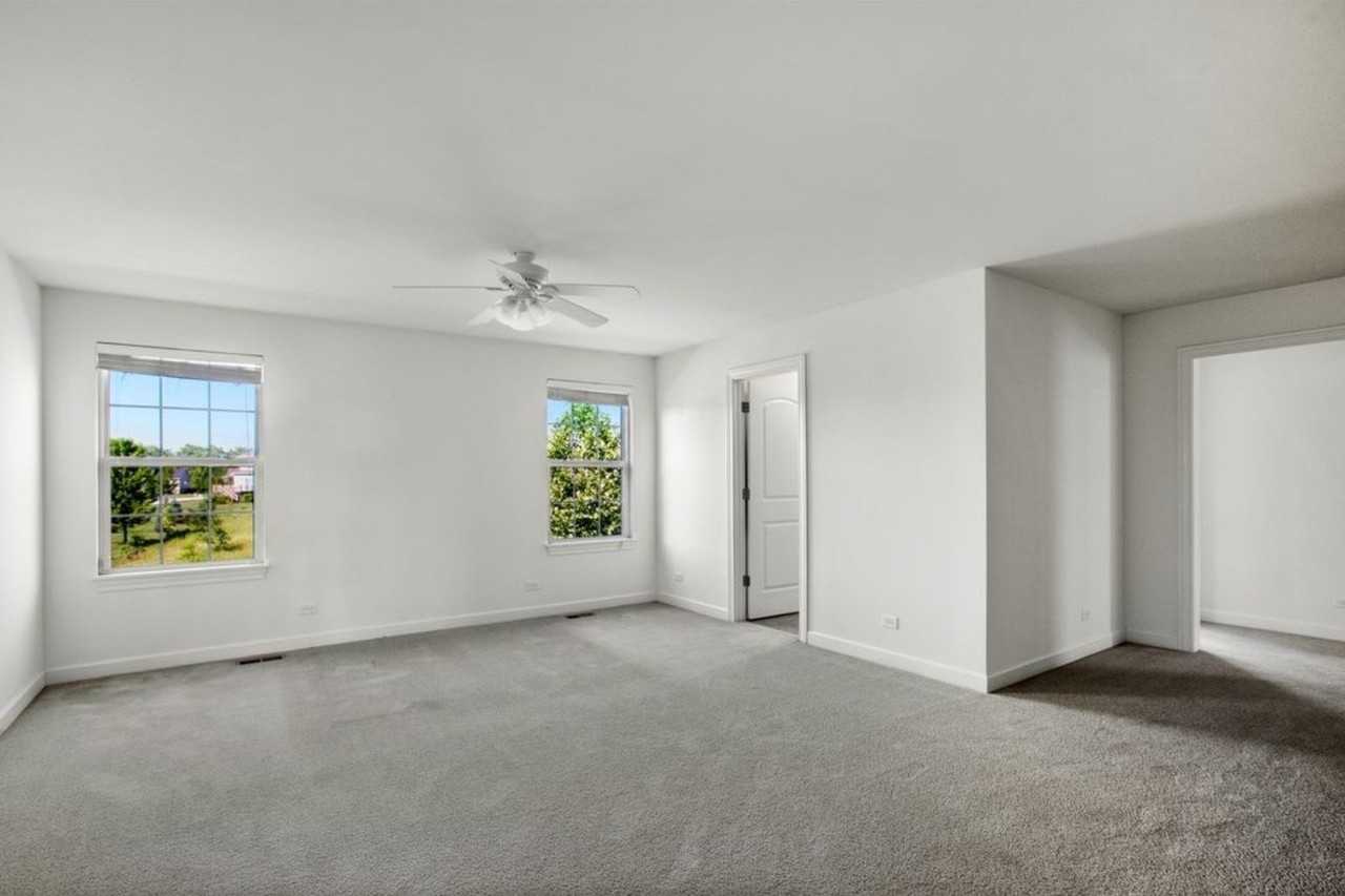 23590 N Sanctuary Club Dr - Photo 3 of 26