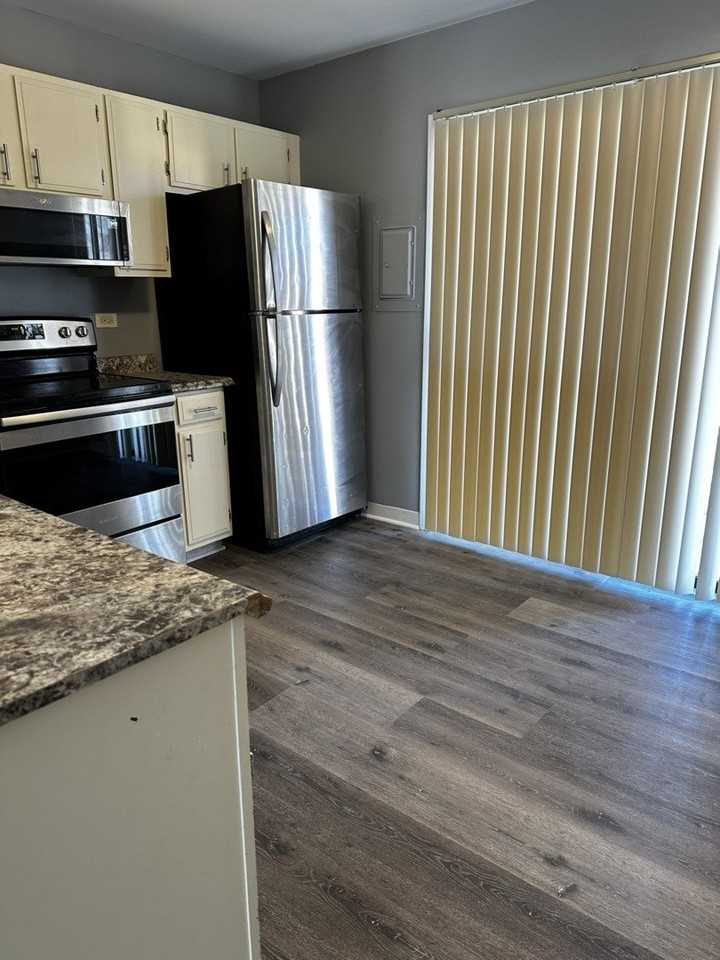 190 S Waters Edge Dr #302 - Photo 4 of 8