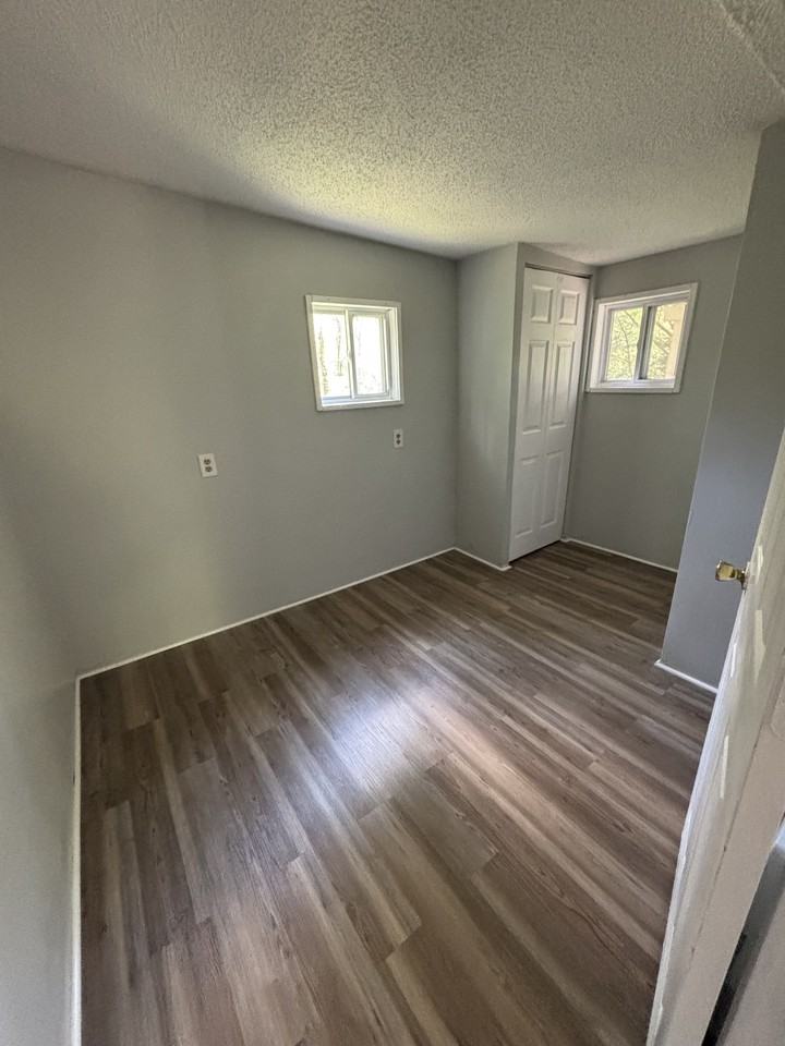211 Cherry Tree Dr #1 - Photo 3 of 9