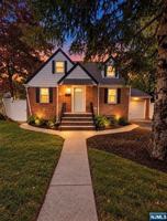 featured image of 24 5th Ave
