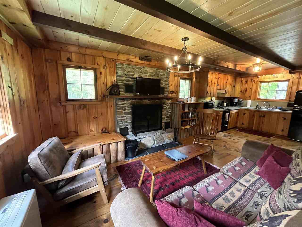 28 Canedy Rd - Photo 7 of 23