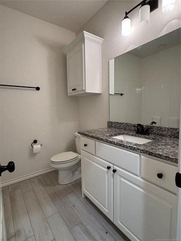 14083 S Lansing Ave - Photo 5 of 16