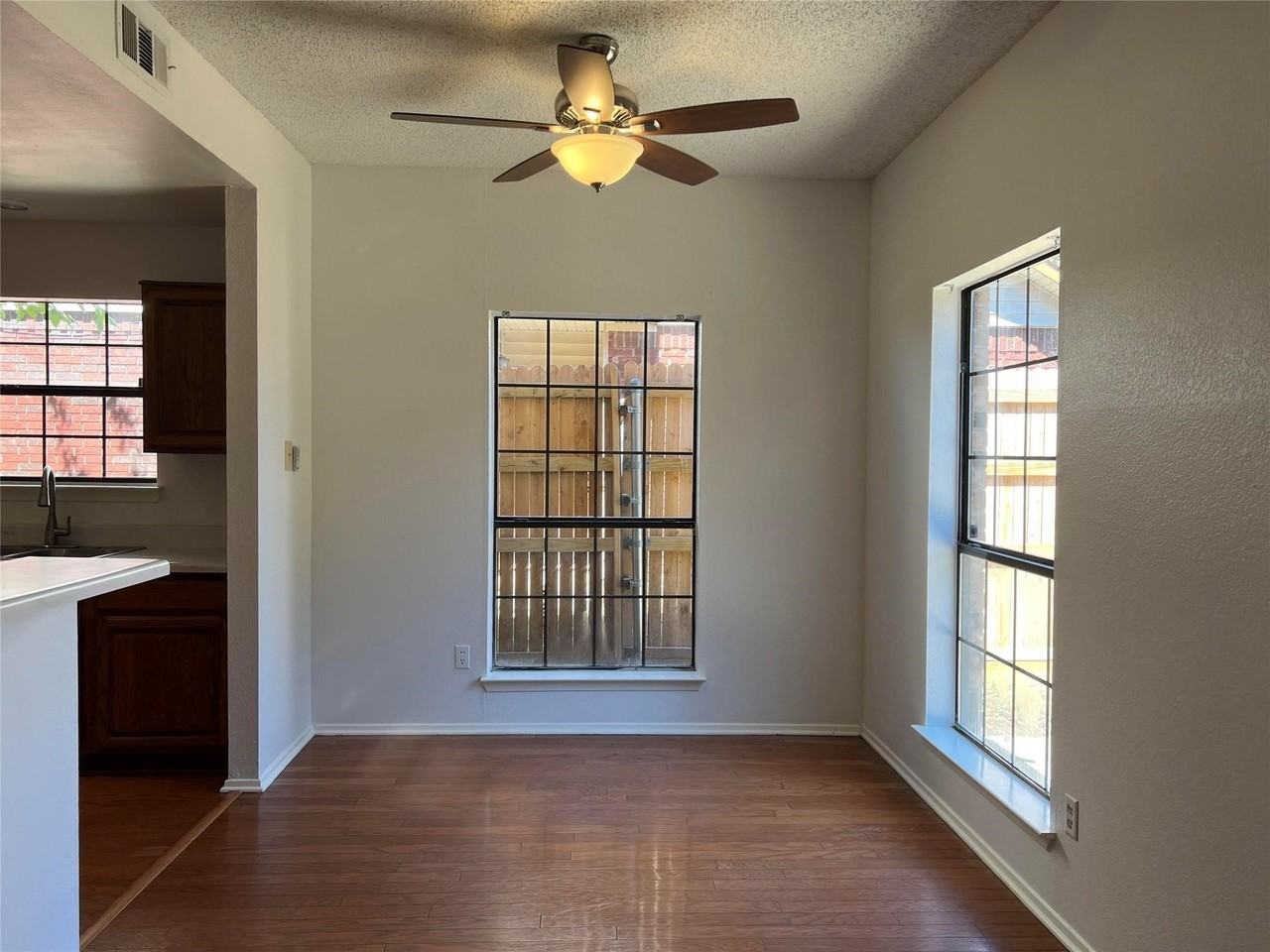 3116 Renaissance Dr - Photo 6 of 16