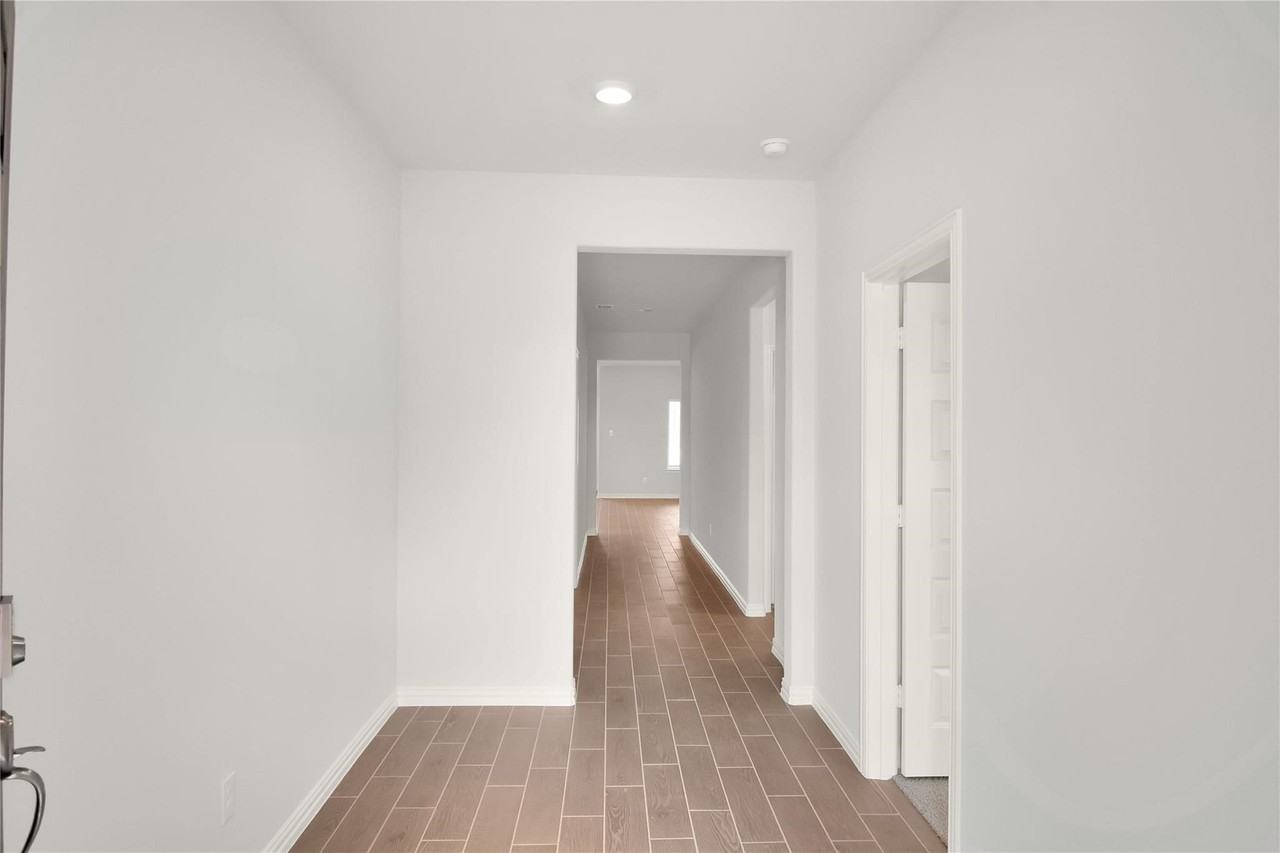 2008 Sandpiper Way - Photo 3 of 22