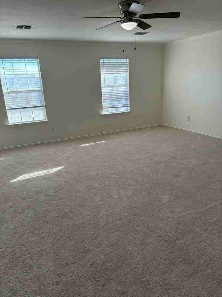 1626 White Oak Rd - Photo 5 of 11