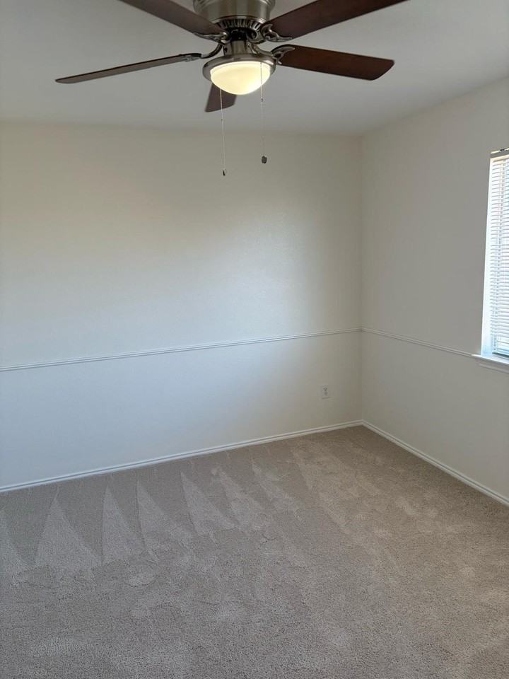 1626 White Oak Rd - Photo 6 of 11