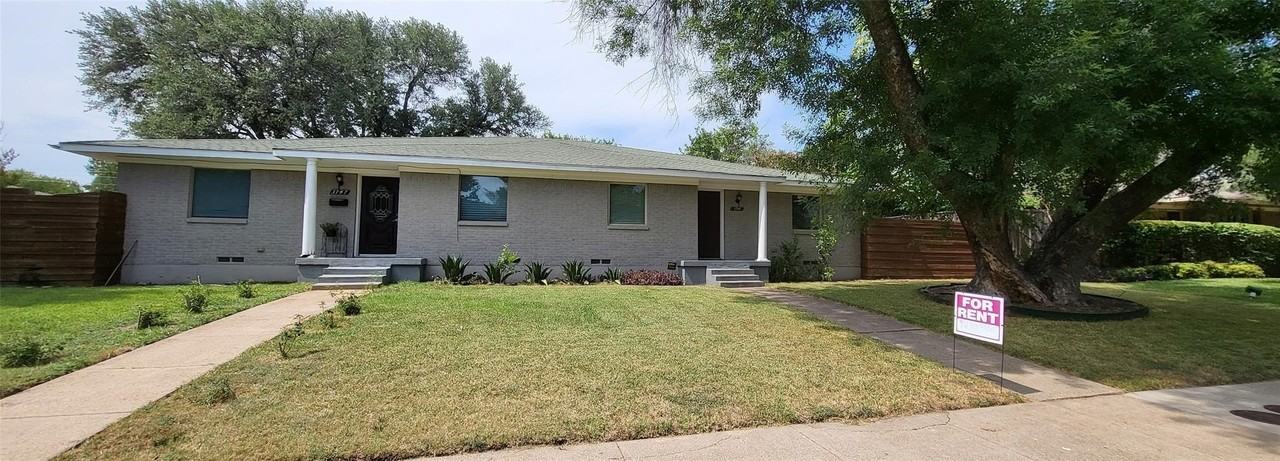 3749 HighVista Drive - Photo 3 of 13