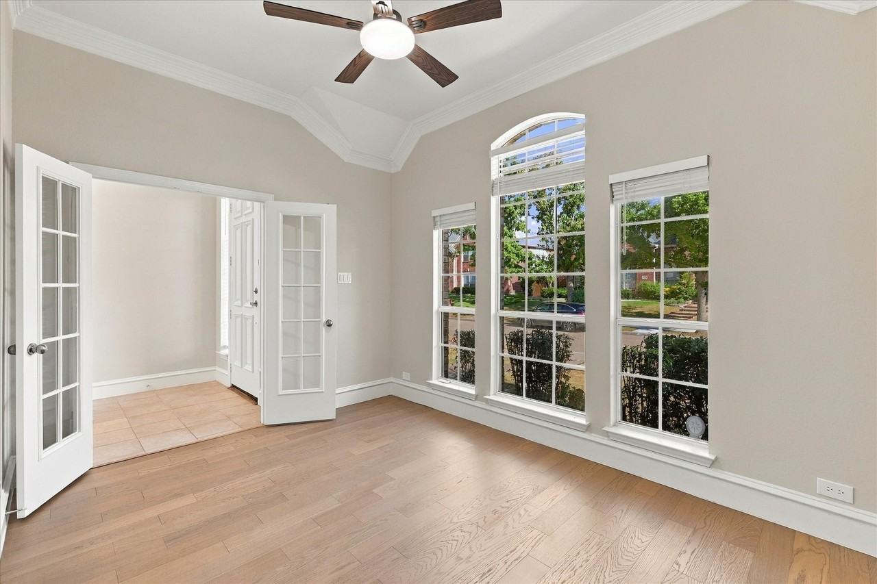 3500 Neiman Rd - Photo 5 of 40