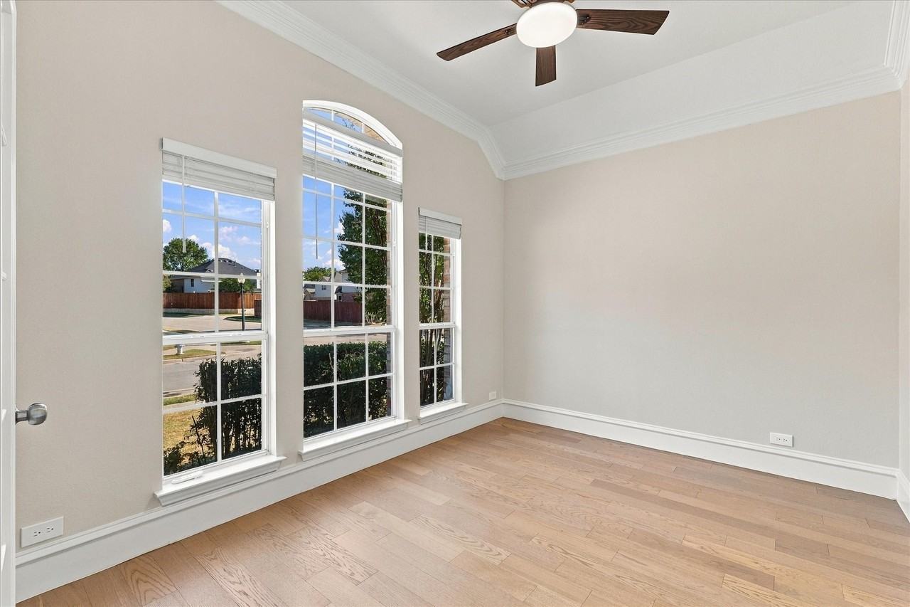 3500 Neiman Rd - Photo 6 of 40