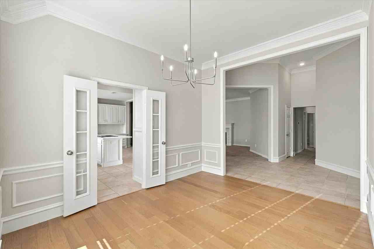 3500 Neiman Rd - Photo 7 of 40