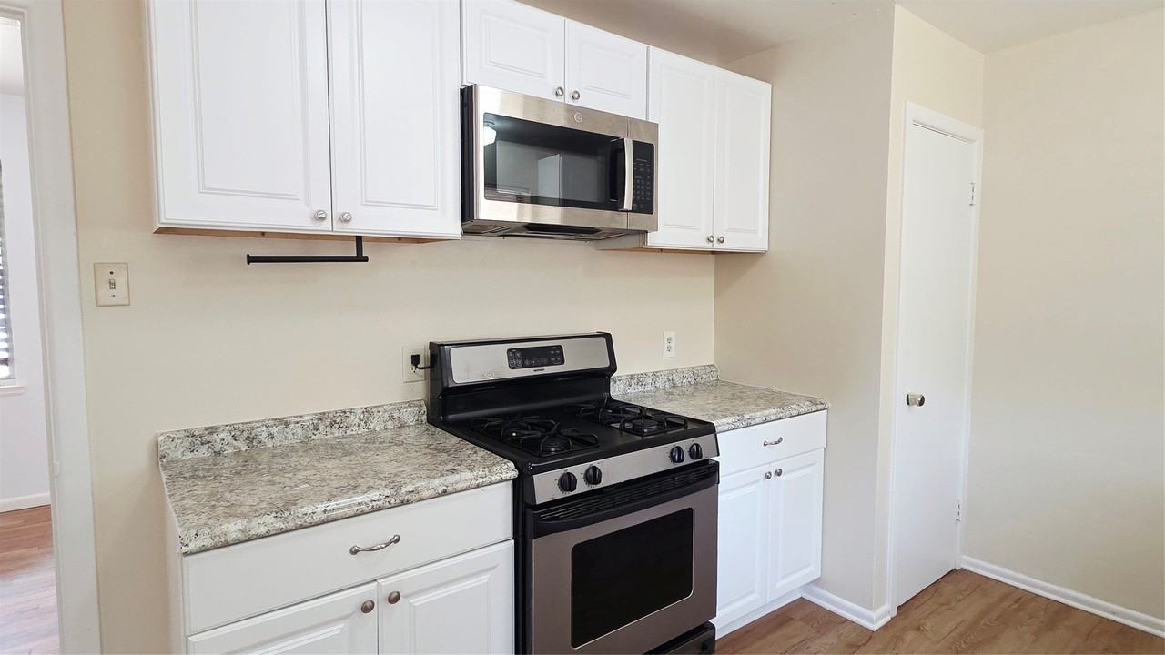 1623 Milner Rd - Photo 5 of 12