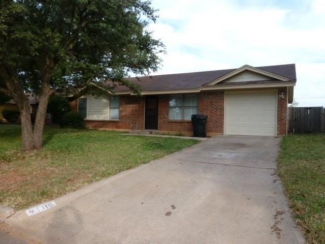 1318 Baylor St - Photo 2 of 12