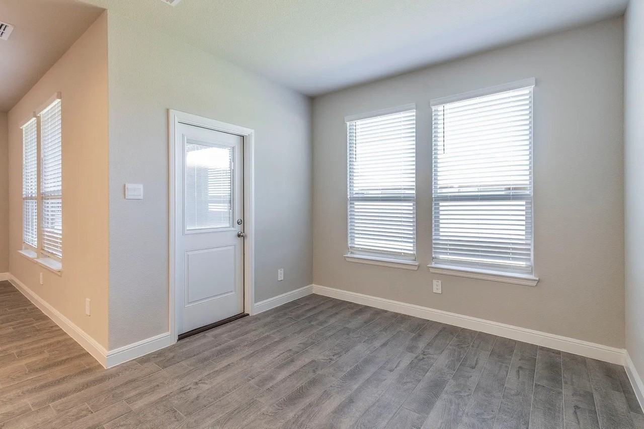 Balsam St - Photo 5 of 22