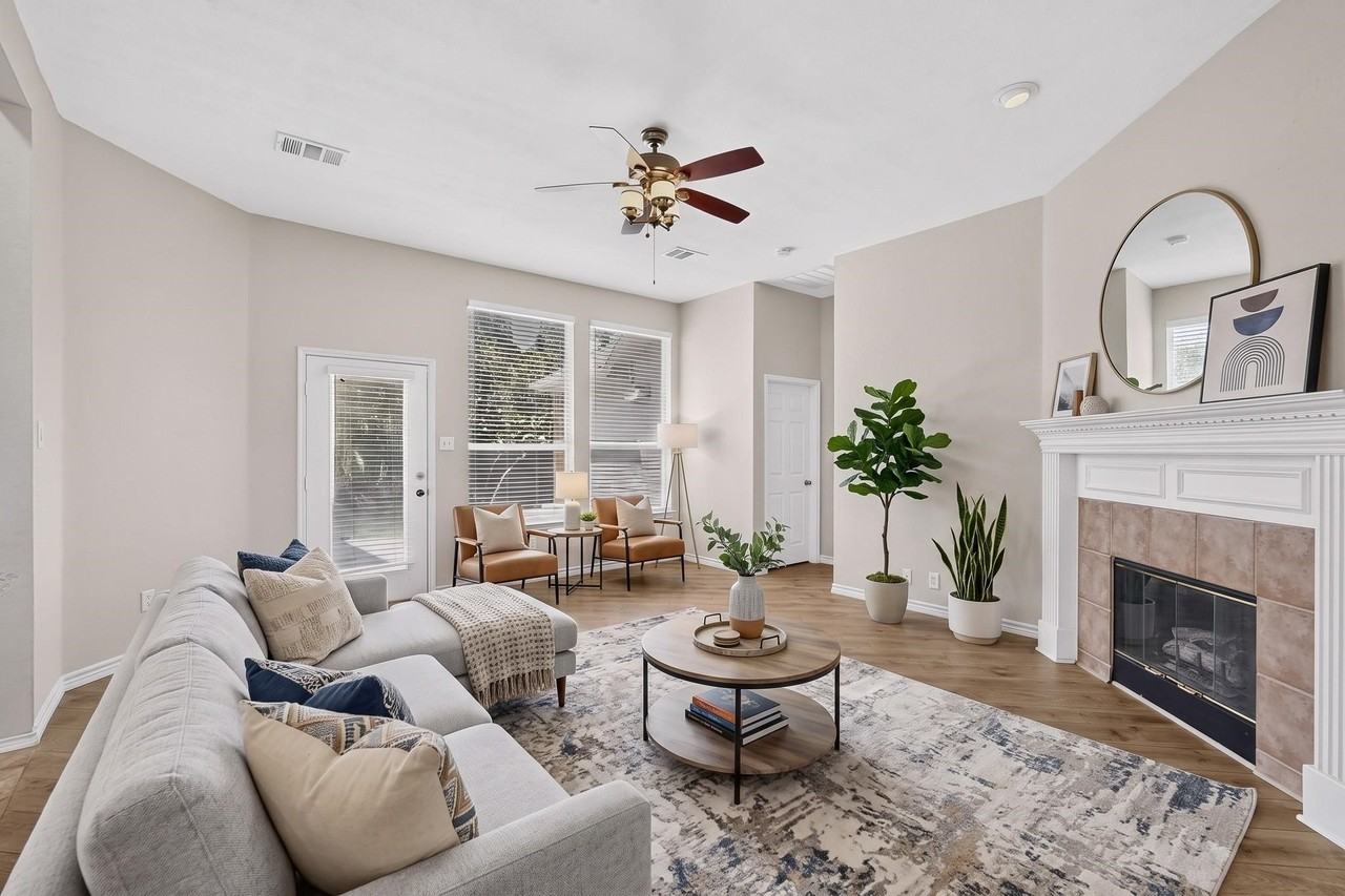 10201 Max Ln - Photo 5 of 38