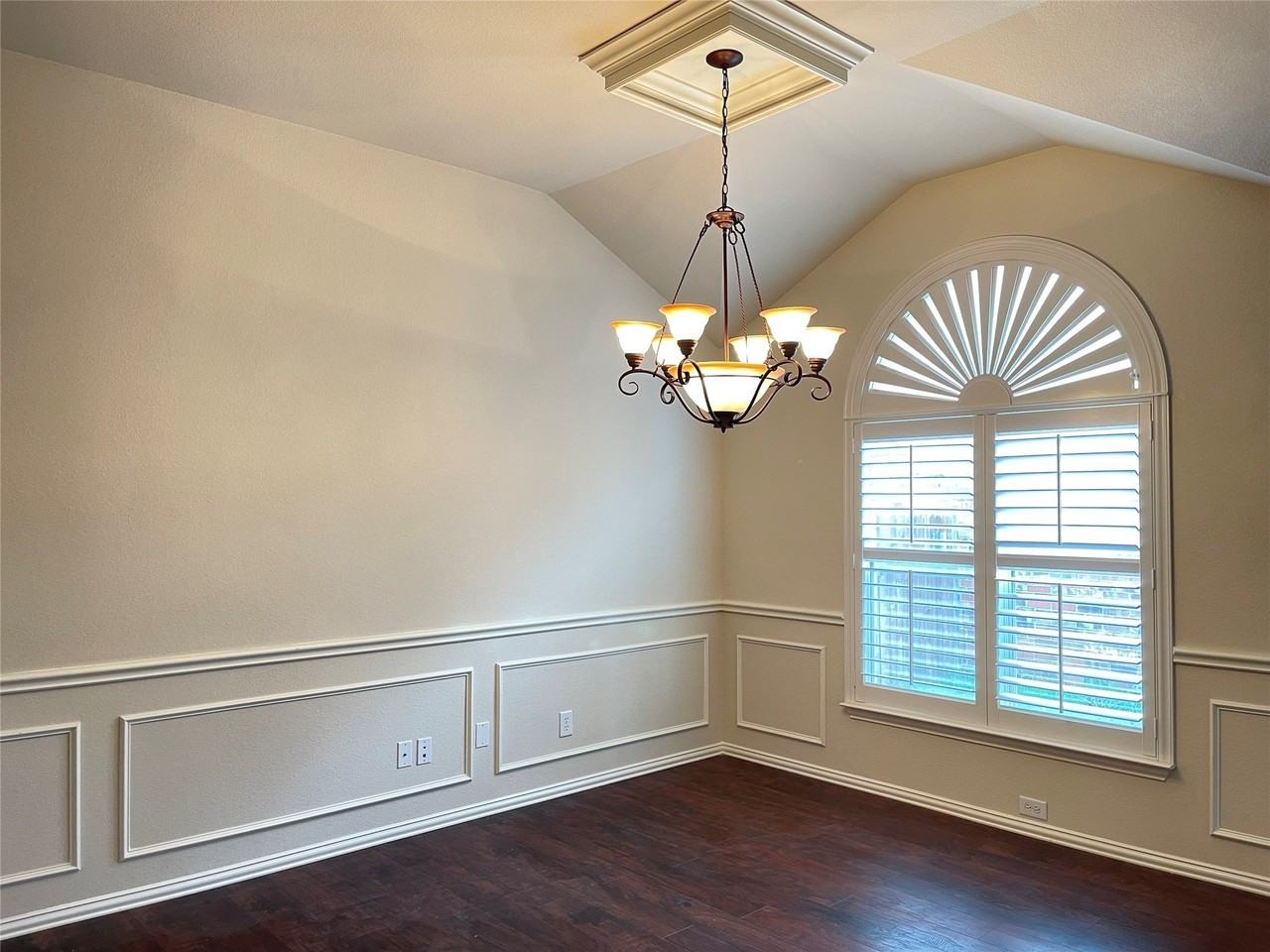 2865 Spotted Owl Dr - Photo 5 of 35