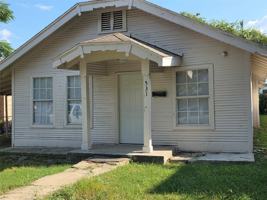 featured image of 531 W Spurgeon St