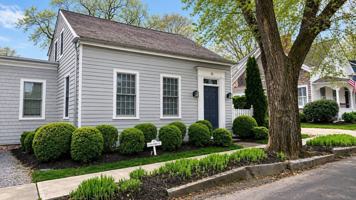featured image of 15 Concord St