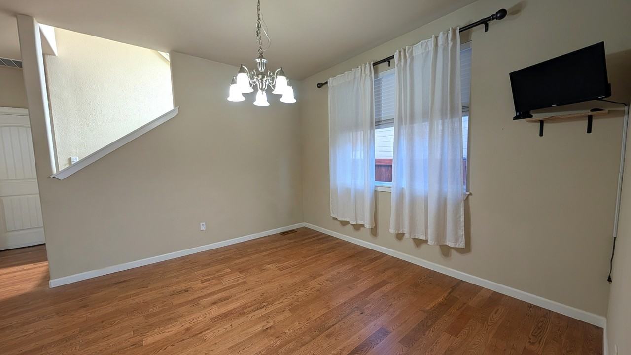 8609 15th Ave Se #1 - Photo 5 of 44