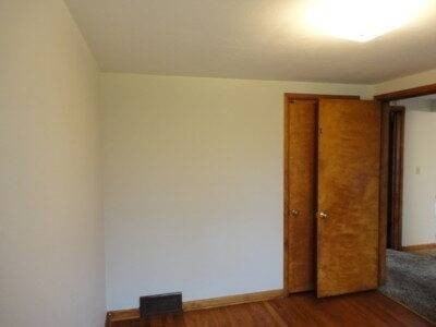1285 N Chapel St - Photo 5 of 7