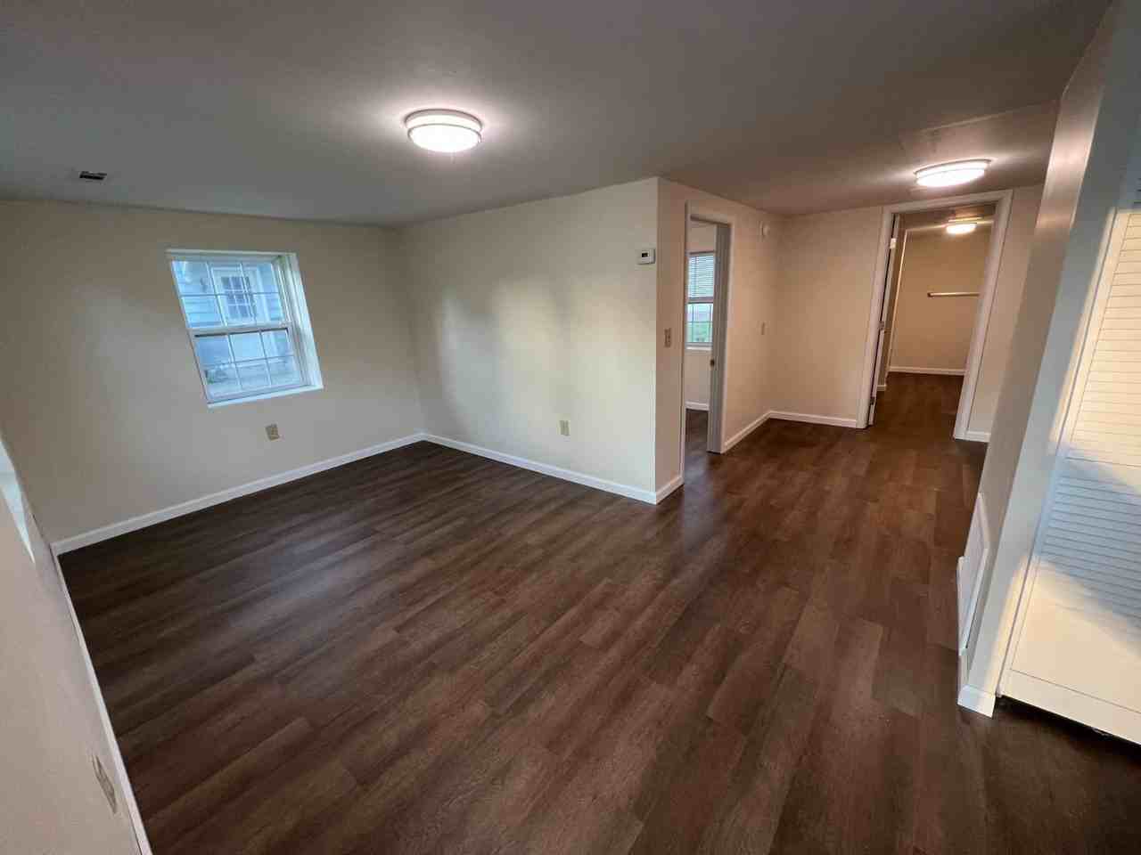 11361 Homestead NE Ave - Photo 4 of 7