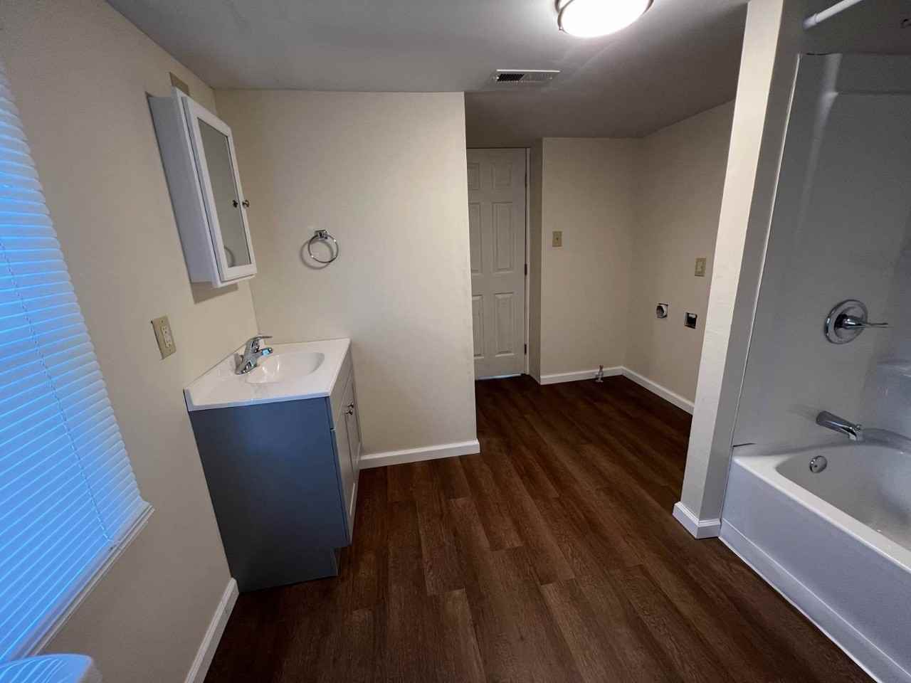 11361 Homestead NE Ave - Photo 7 of 7