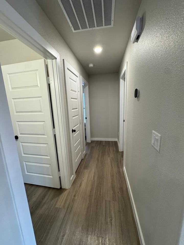 10405 Pronghorn Rd - Photo 6 of 14