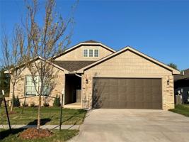 featured image of 2033 Sara Vista Dr