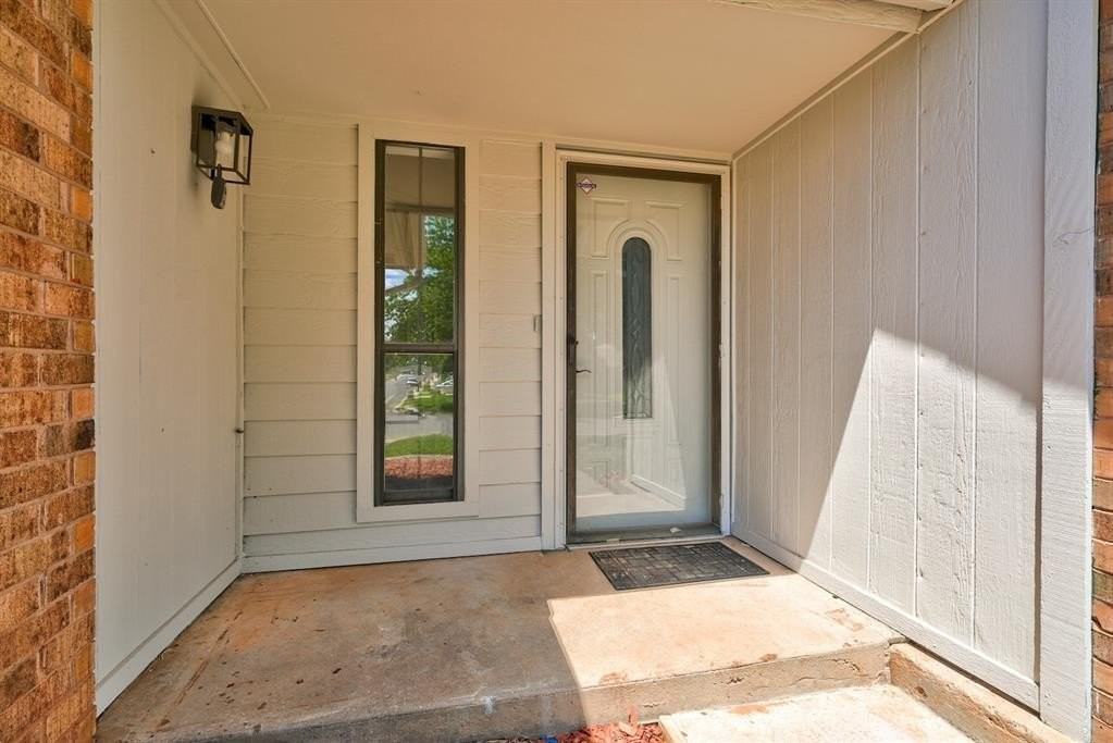 1617 Raquel Rd - Photo 3 of 43